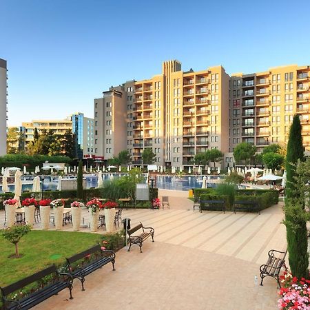 Royal Beach Apartment Barcello B Slantchev Briag Extérieur photo